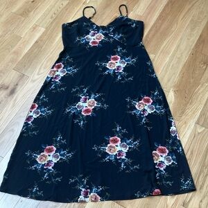 The Pyramid Collection Vibrant Floral Dress